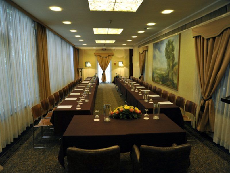 Qc Room Milano Porta Romana Екстериор снимка