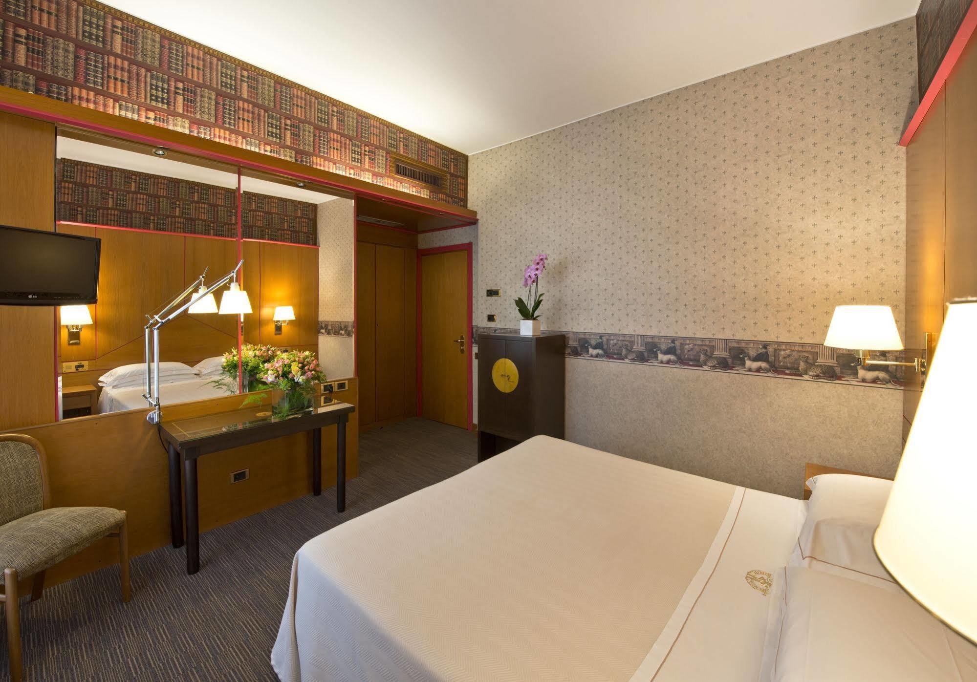 Qc Room Milano Porta Romana Екстериор снимка